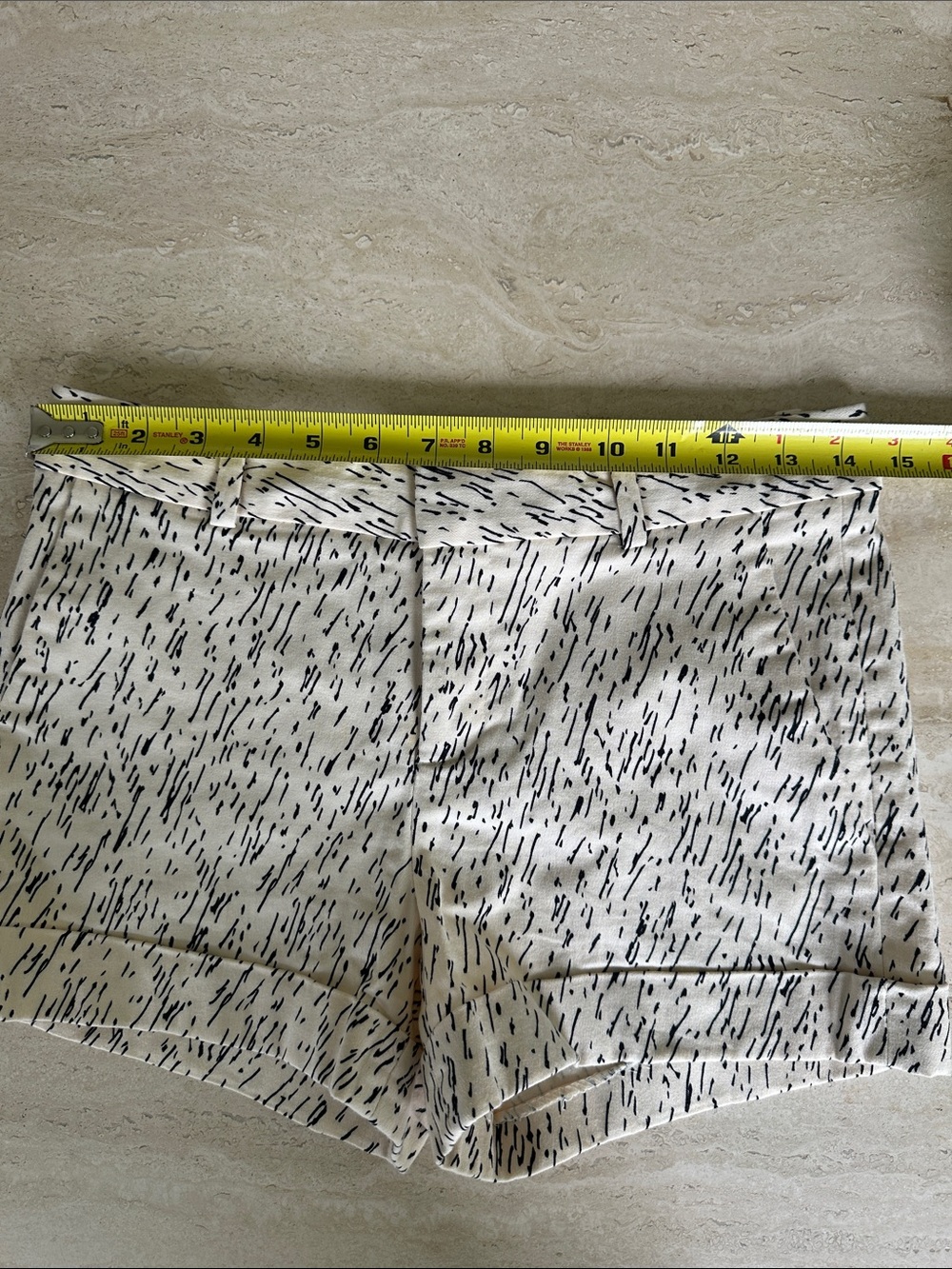 Zara Cream Shorts with Black Dash Motif - Picture 6 of 8